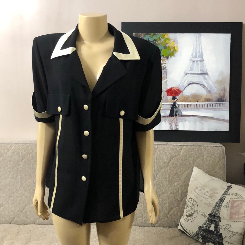 🌺🌺MANAPOLY BLOUSE black/white size 12